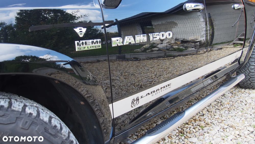 Dodge RAM 5.7 4x4 - 16