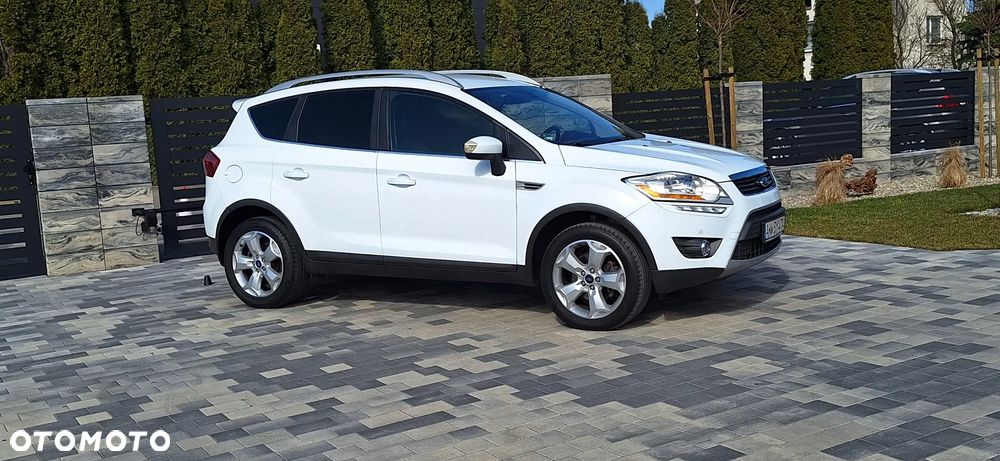 Ford Kuga 2.0 TDCi 2x4 Titanium - 6