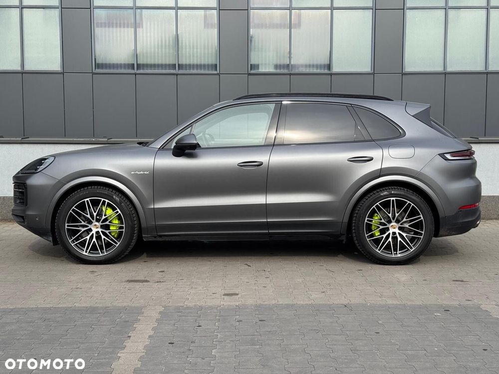 Porsche Cayenne - 12