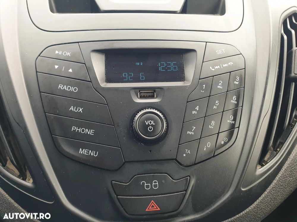 Ford Tourneo Courier - 20