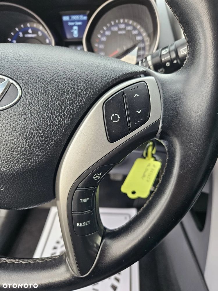 Hyundai i30 1.4 Comfort - 23