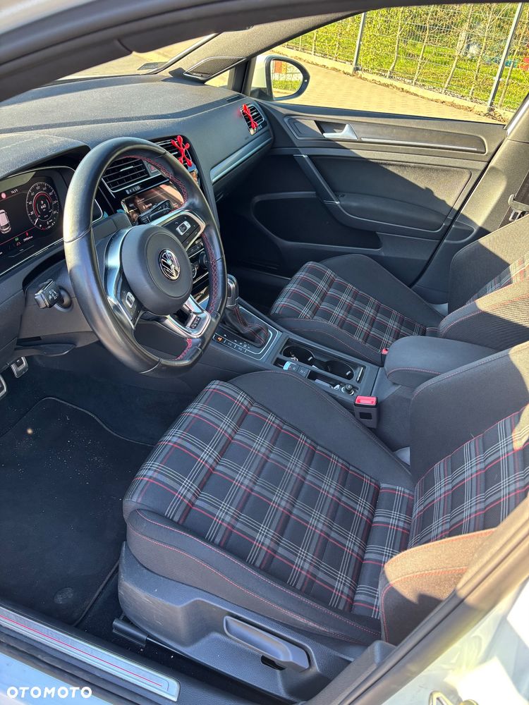 Volkswagen Golf 2.0 TSI BMT GTI Performance DSG - 6
