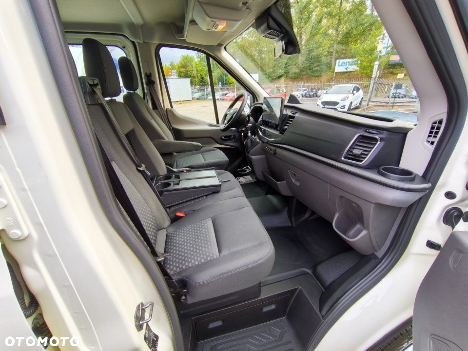 Ford Transit - 18