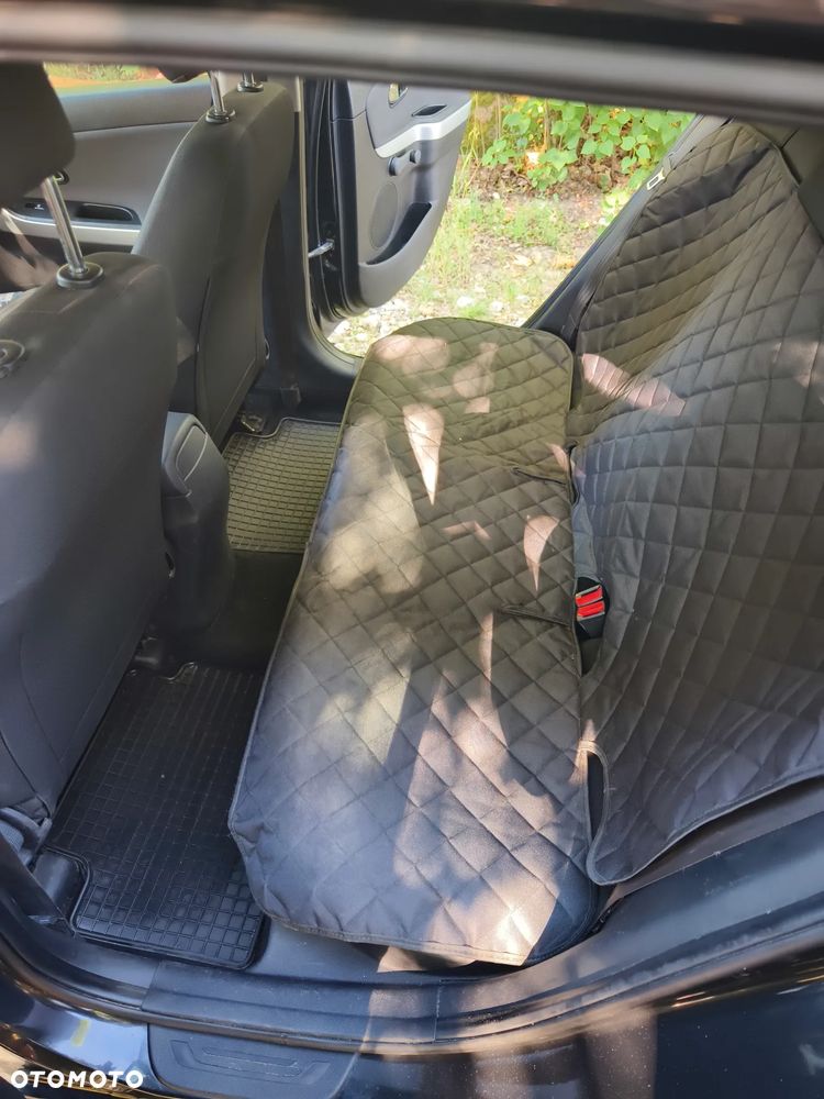 Kia Ceed - 4