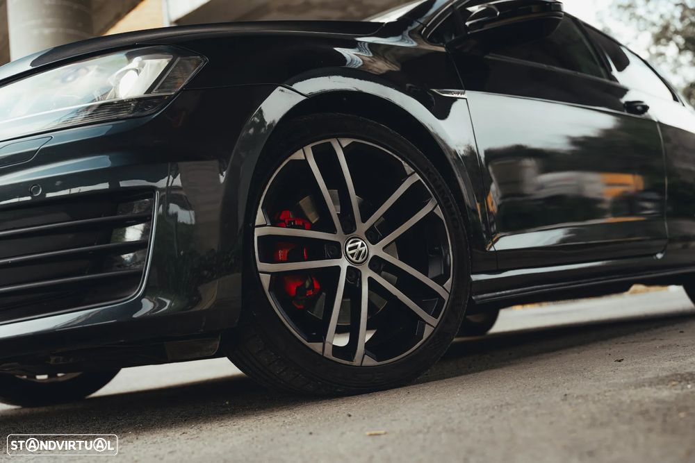 VW Golf 2.0 TDi GTD DSG - 4