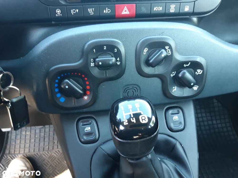 Fiat Panda 1.2 More - 13