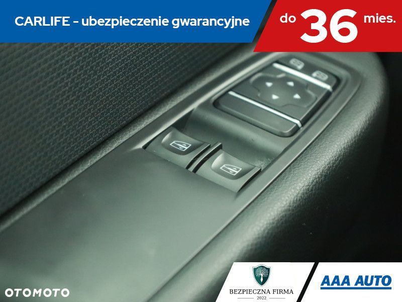 Renault Clio - 19