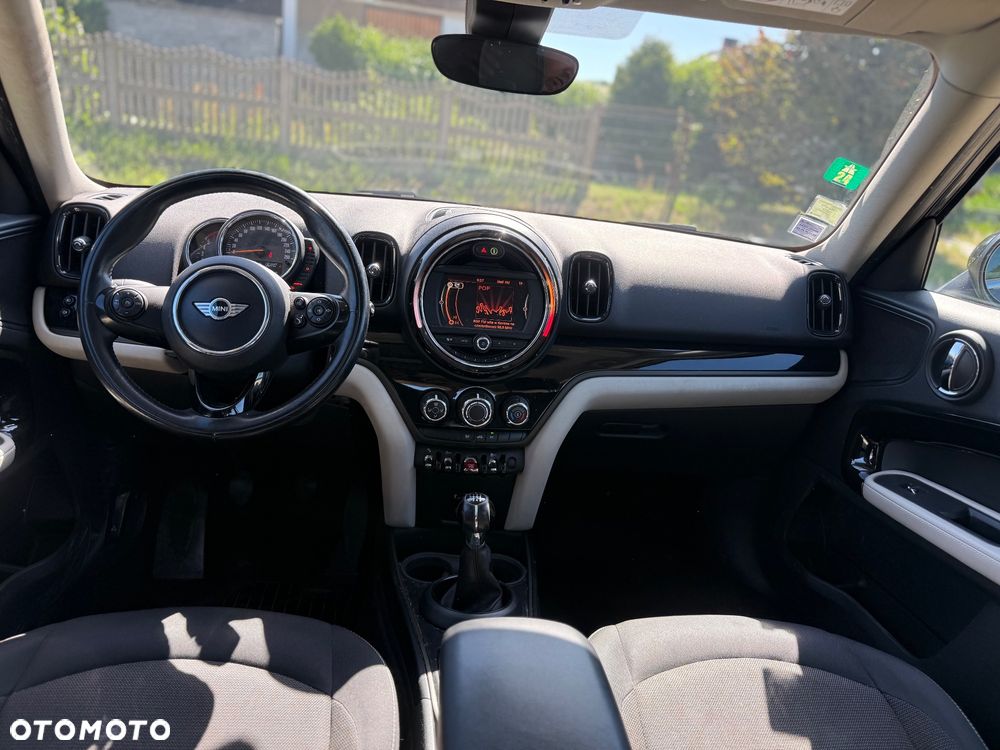 MINI Countryman Cooper D ALL4 - 11