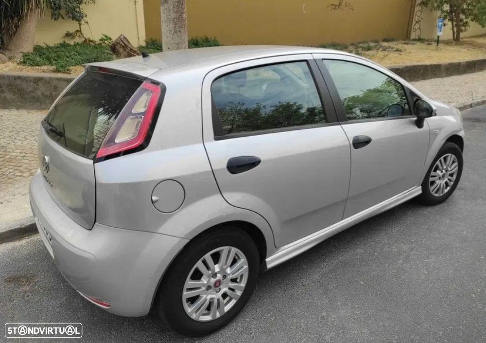 Fiat Grande Punto - 6