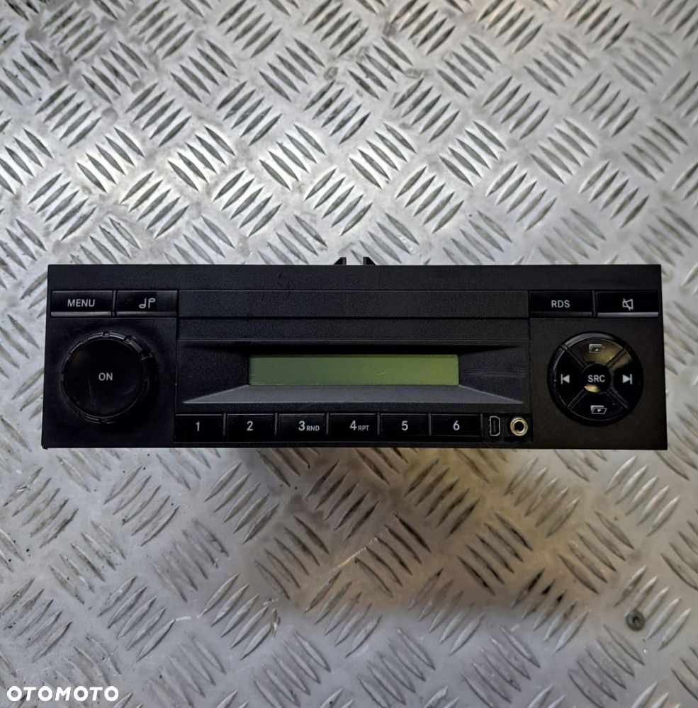 RADIO MERCEDES ACTROS MP4 - 1