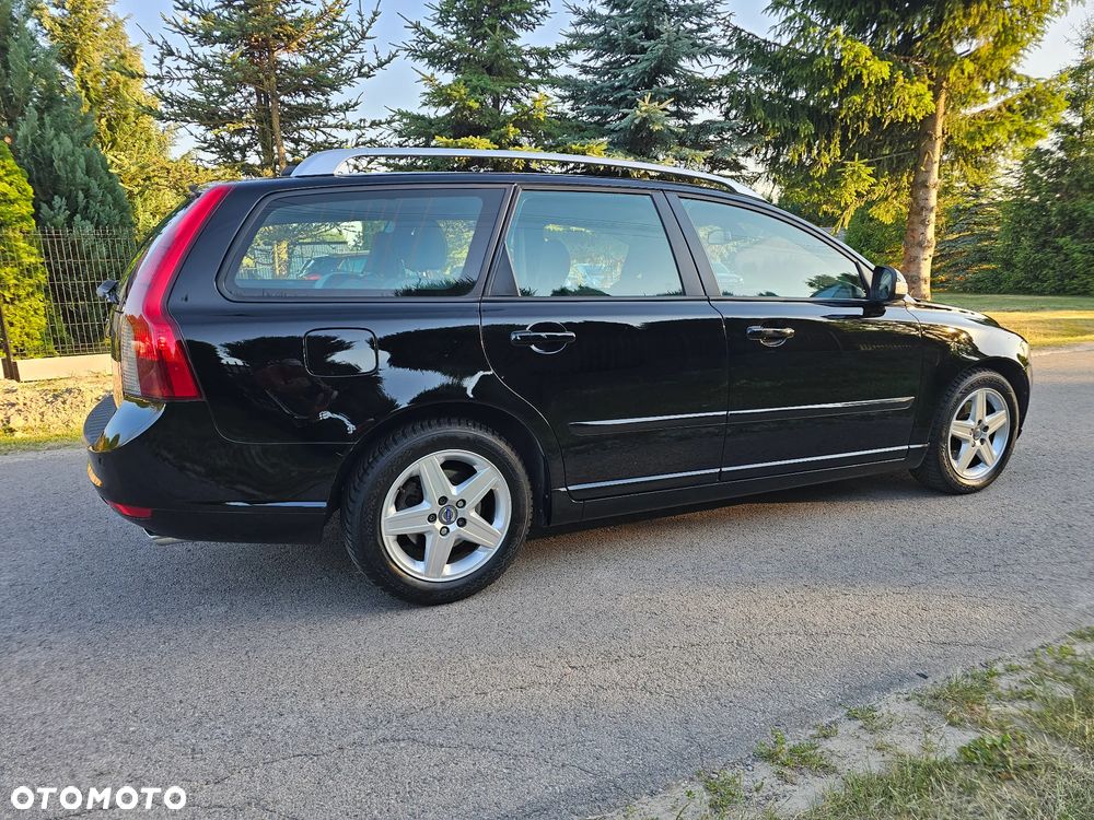 Volvo V50 DPF D3 Momentum - 34