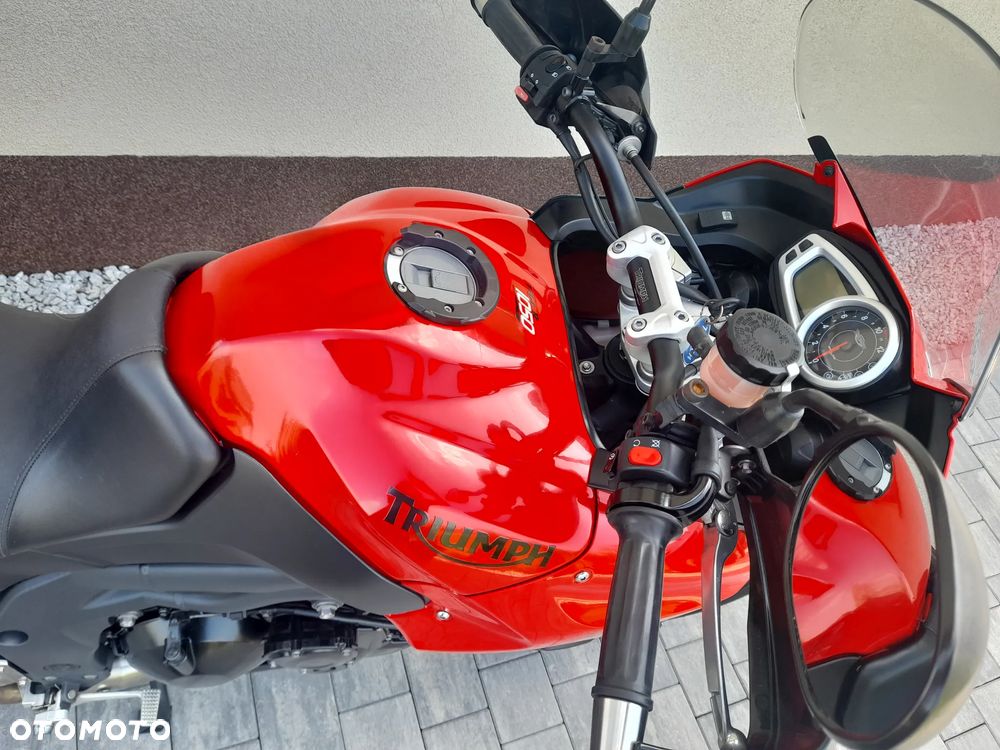 Triumph Tiger - 19