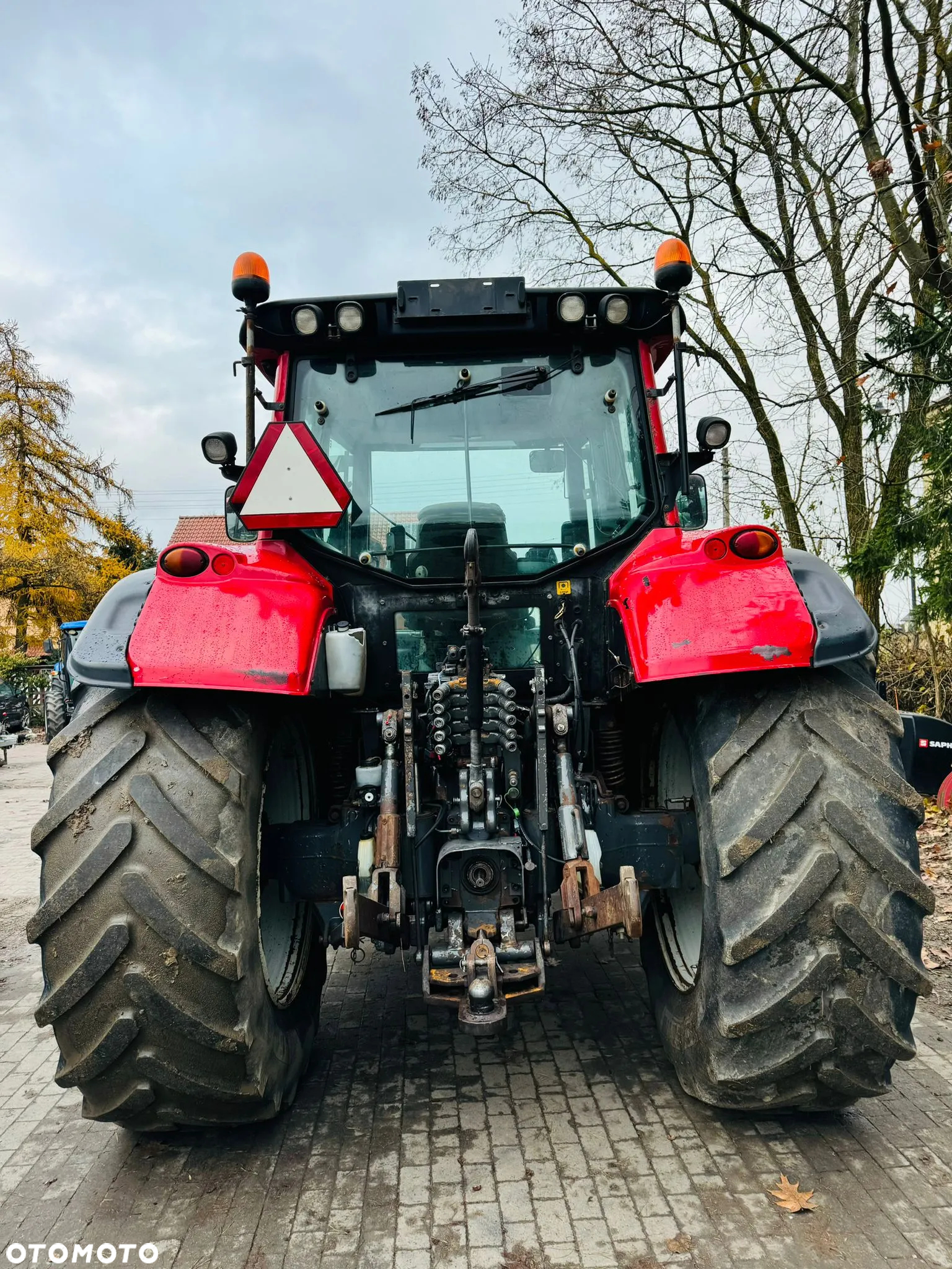 Valtra T213 - 10