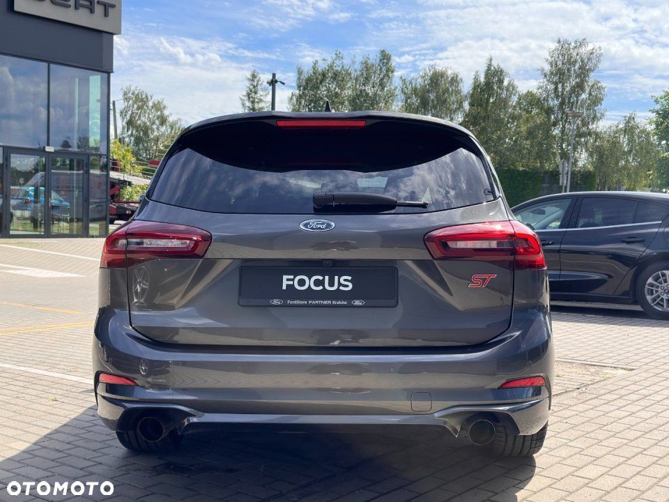 Ford Focus - 6