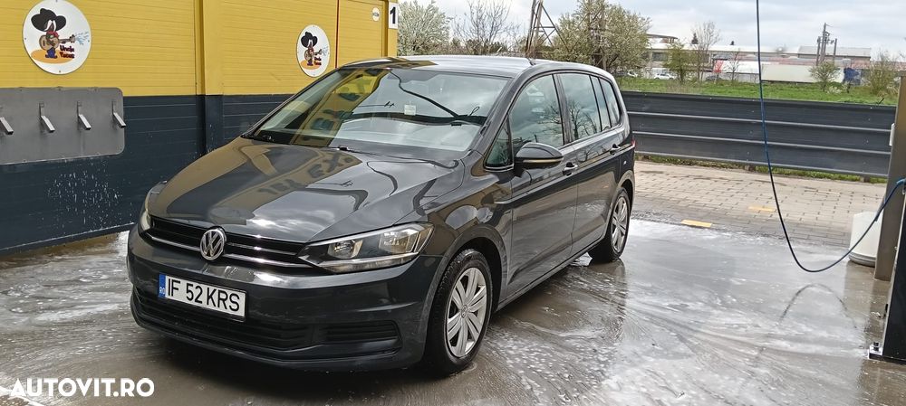Volkswagen Touran 1.6 TDI Comfortline - 4