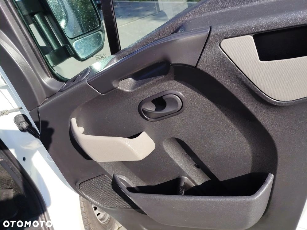 Renault MASTER 2017 2,3 DCI 170KM LAWETA NAJAZD EURO 6 - 19