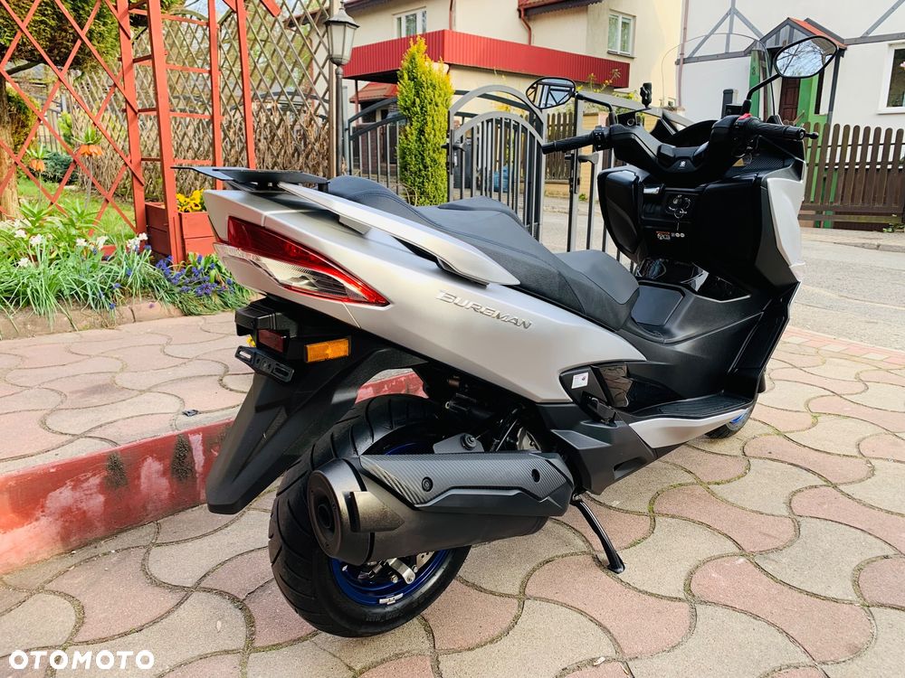 Suzuki Burgman - 3