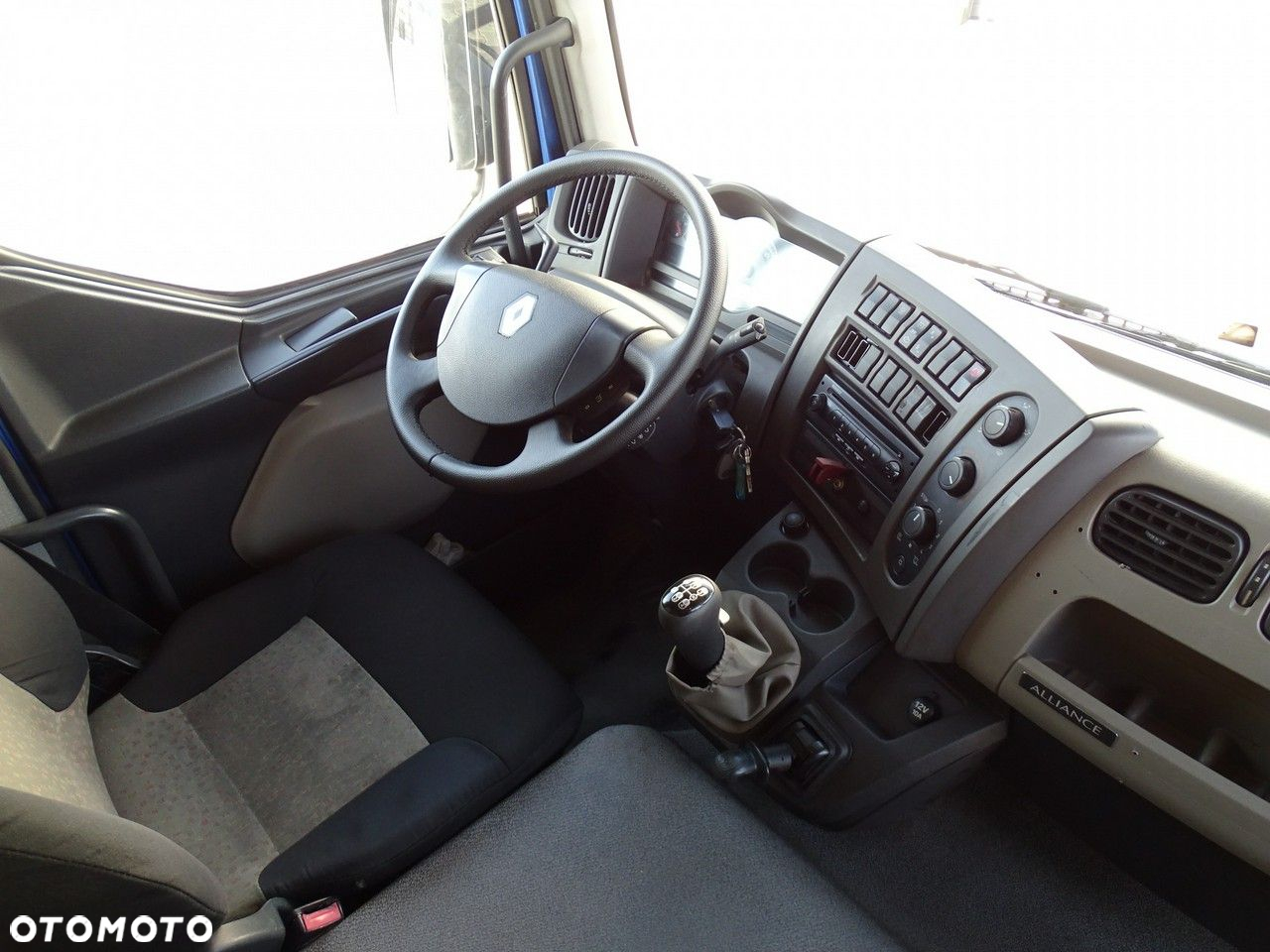 Renault MIDLUM 240 DXI Laweta Pomoc Drogowa Sprowadzony - 22