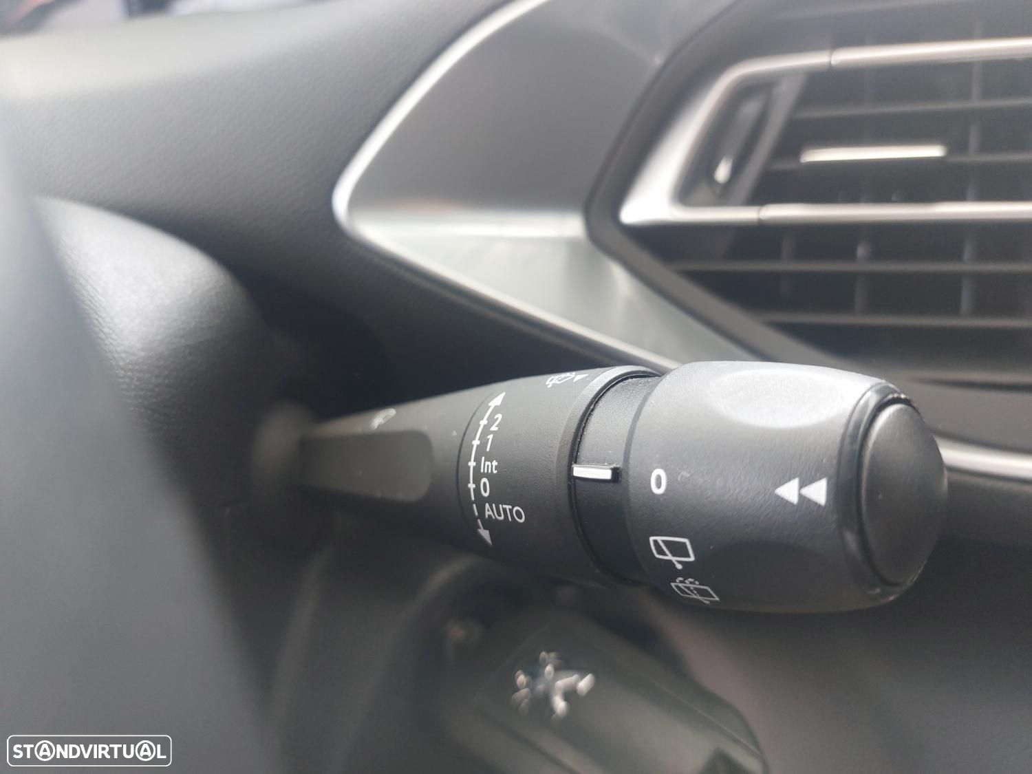Peugeot 308 SW 1.5 BlueHDi Business Line - 20