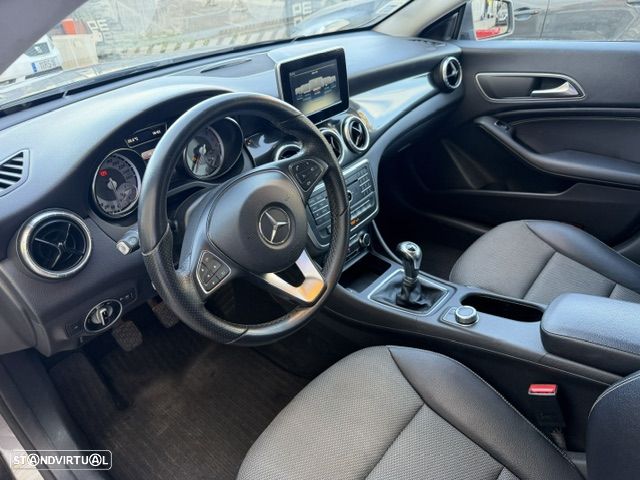 Mercedes-Benz CLA 180 CDI Urban - 6