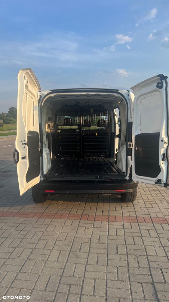 Fiat Doblo 1.4 16V Easy - 7
