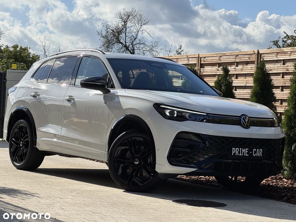 Volkswagen Tiguan 2.0 TDI SCR 4MOTION DSG R-Line - 38