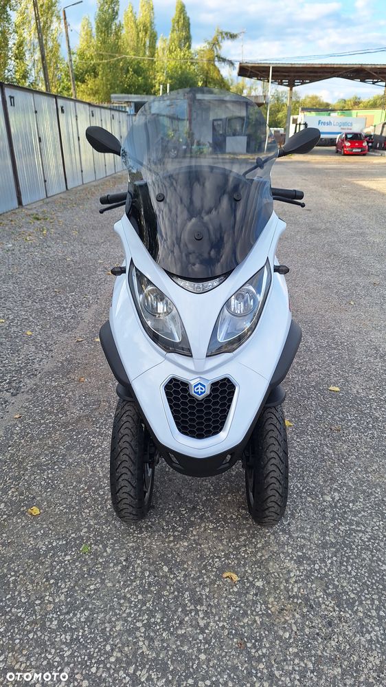 Piaggio MP-3 - 19