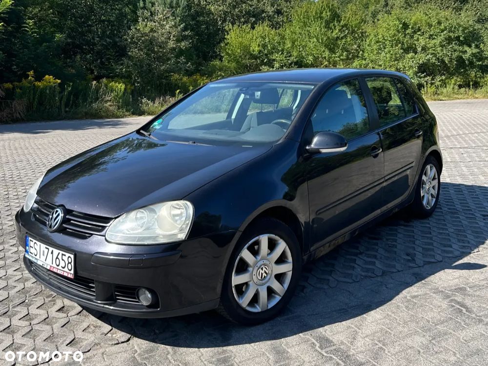 Volkswagen Golf - 1