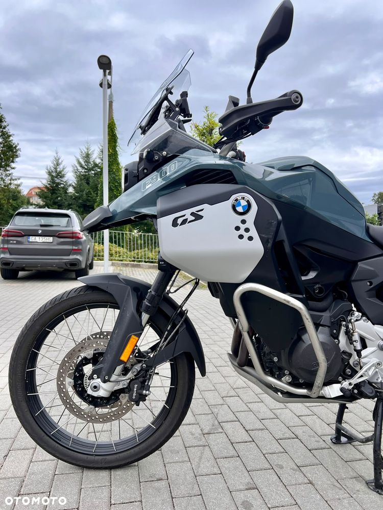 BMW F - 3