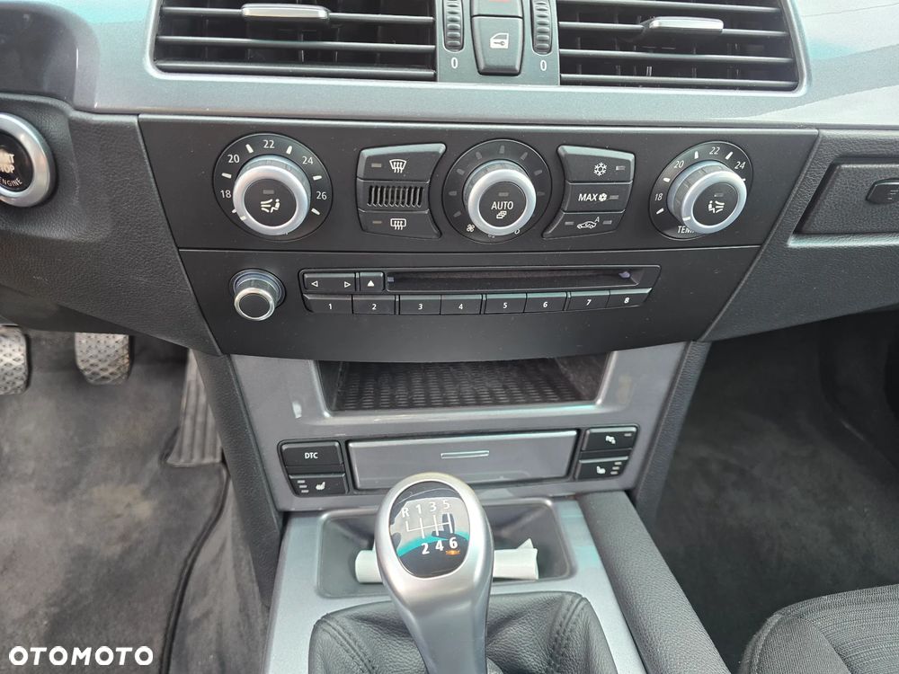 BMW Seria 5 520d Special Edition - 27
