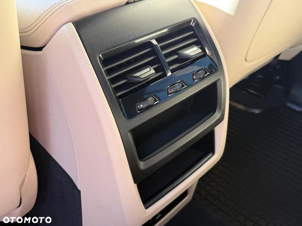 BMW X5 xDrive25d - 12