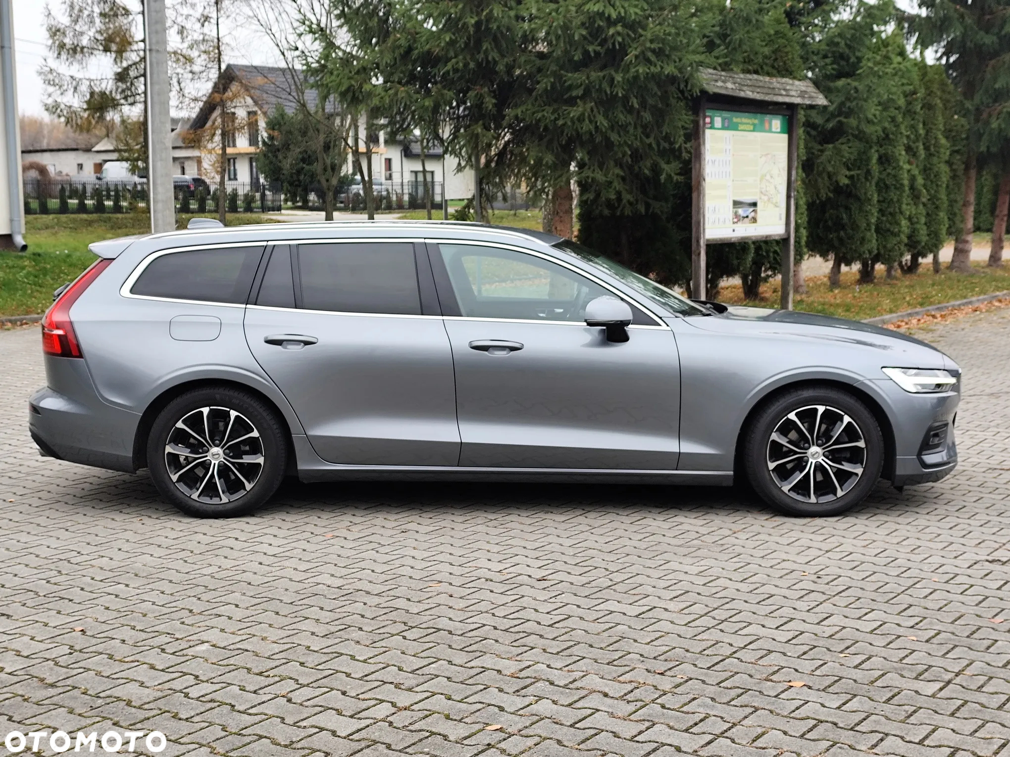 Volvo V60 D3 Momentum Pro - 7