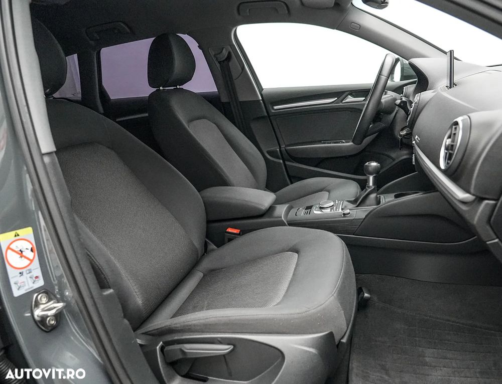 Audi A3 Sportback 1.0 30 TFSI Design - 15