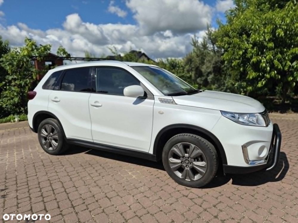 Suzuki Vitara - 22