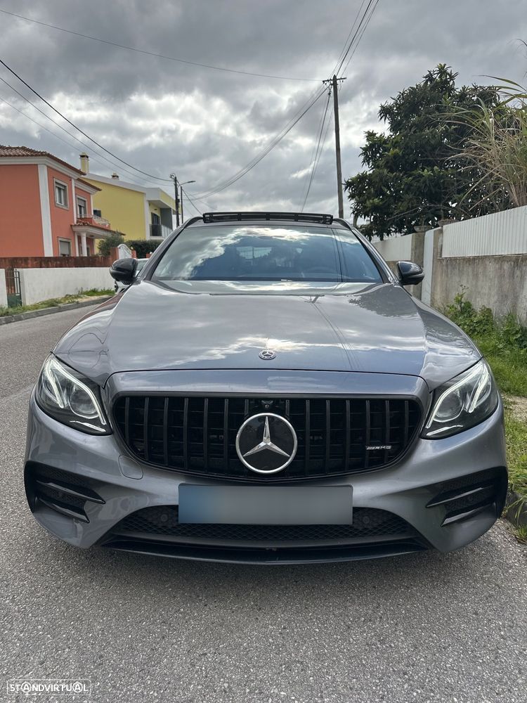 Mercedes-Benz E 300 - 1