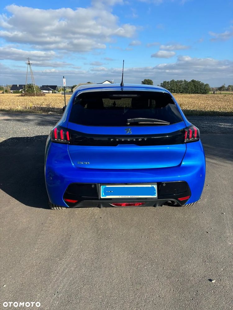 Peugeot 208 2022 photo 4