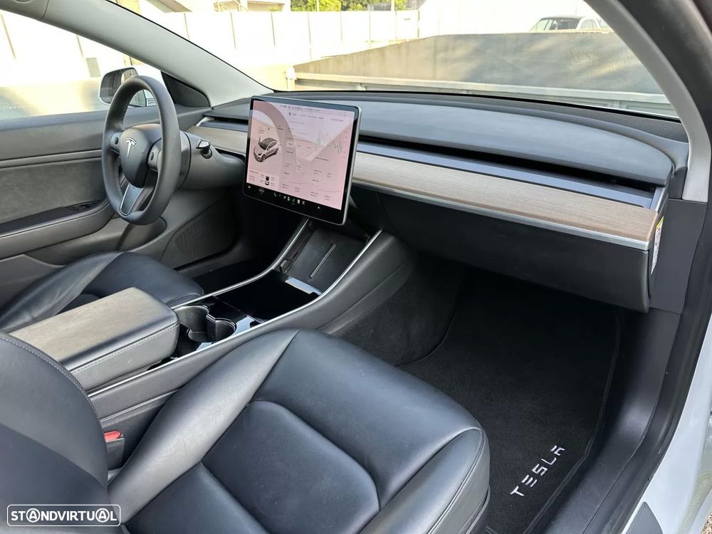 Tesla Model 3 Long-Range Dual Motor AWD - 45