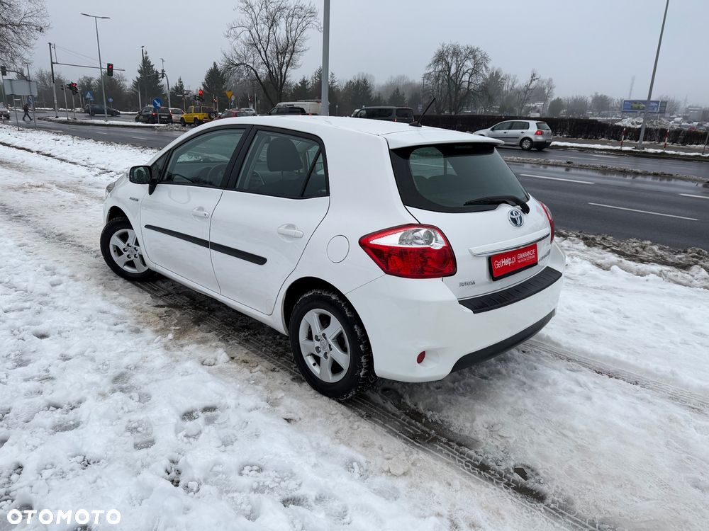 Toyota Auris 1.8 HSD Luna - 4