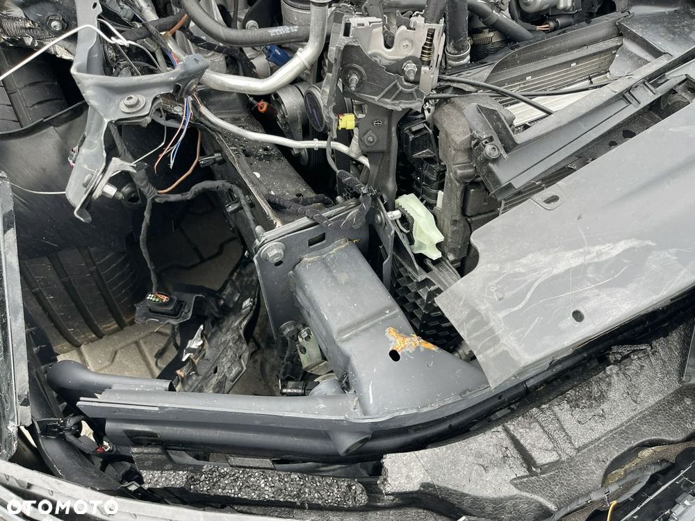 Skoda Superb 2.0 TSI Sportline DSG - 5