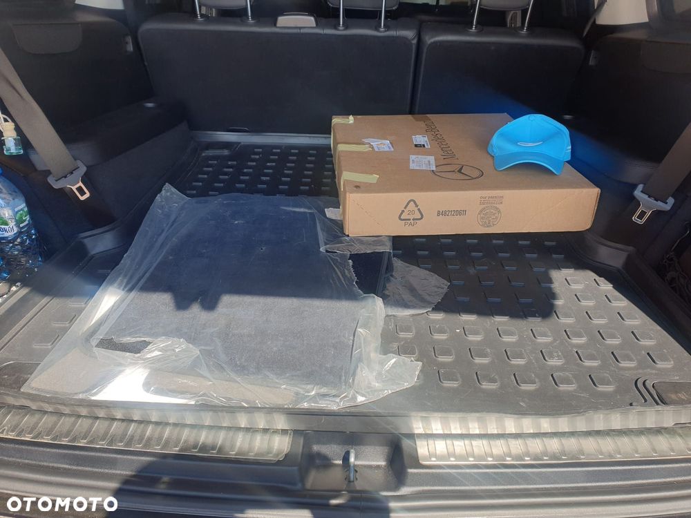 Mercedes-Benz GLS - 13