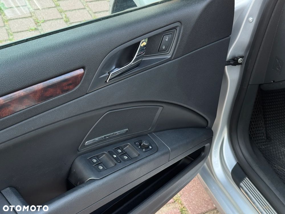 Skoda Superb 1.8 TSI Elegance DSG - 14