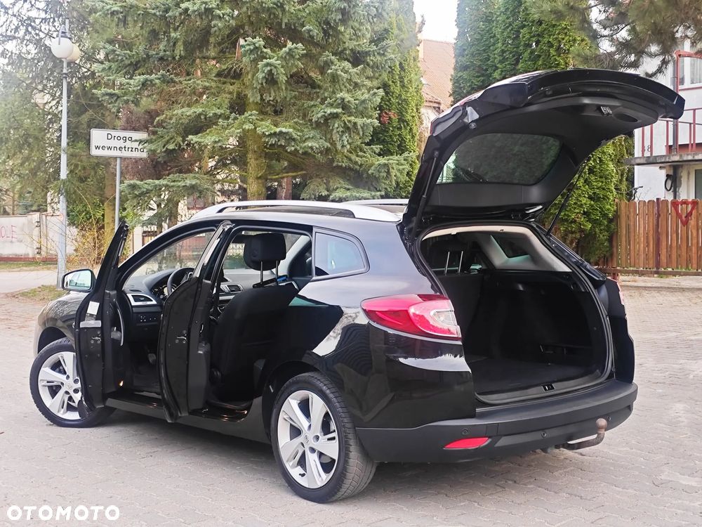 Renault Megane ENERGY dCi 110 Start & Stop Bose Edition - 19
