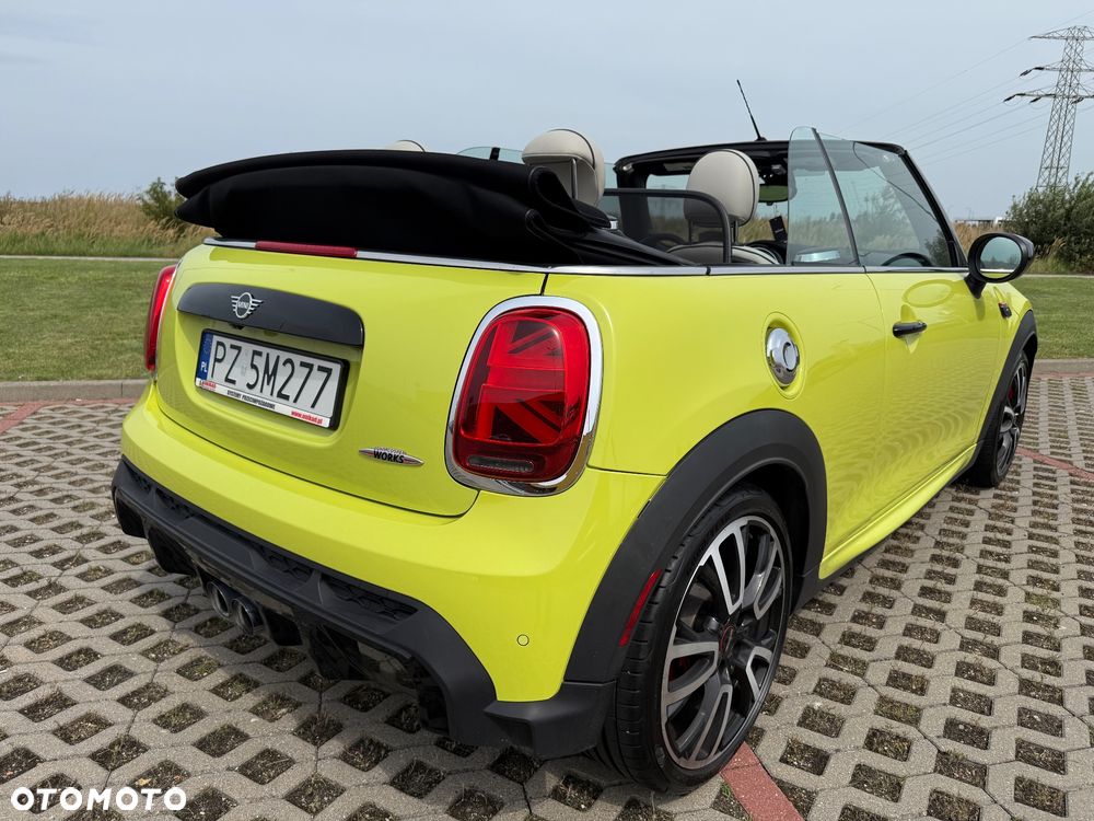 MINI John Cooper Works - 16