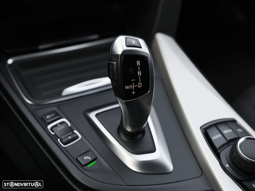 BMW 318 Gran Turismo - 20