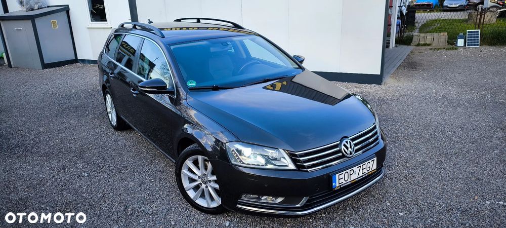 Volkswagen Passat 2.0 TDI DPF DSG Highline - 22