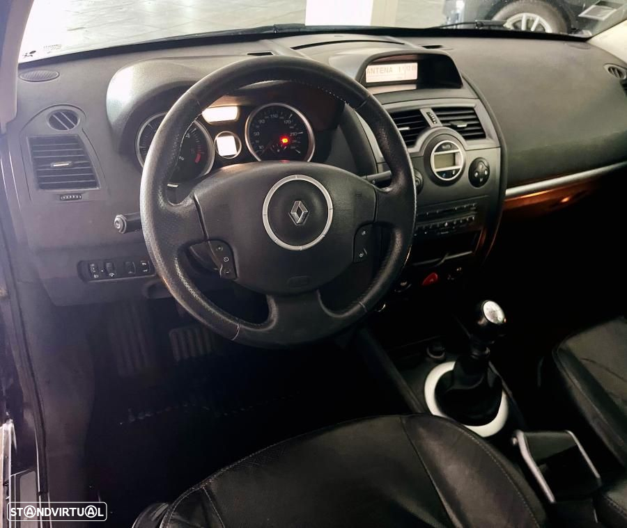 Renault Mégane Break 1.5 dCi Dynamique S - 6