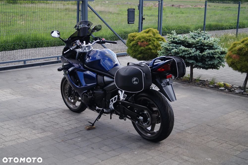 Suzuki GSX - 9