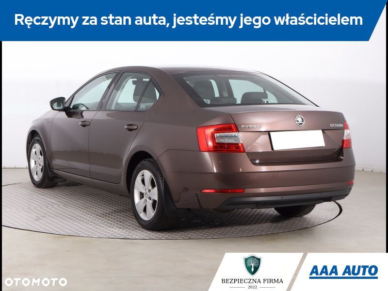 Skoda Octavia - 5