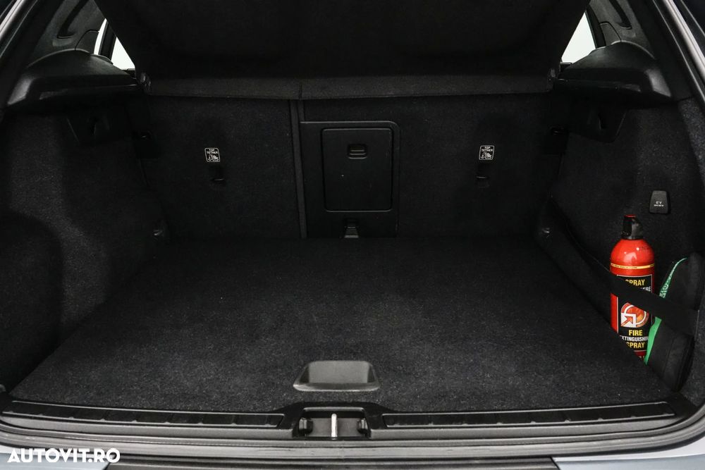 Volvo XC 40 Recharge T5 Twin Engine AT7 Inscription Expression - 25