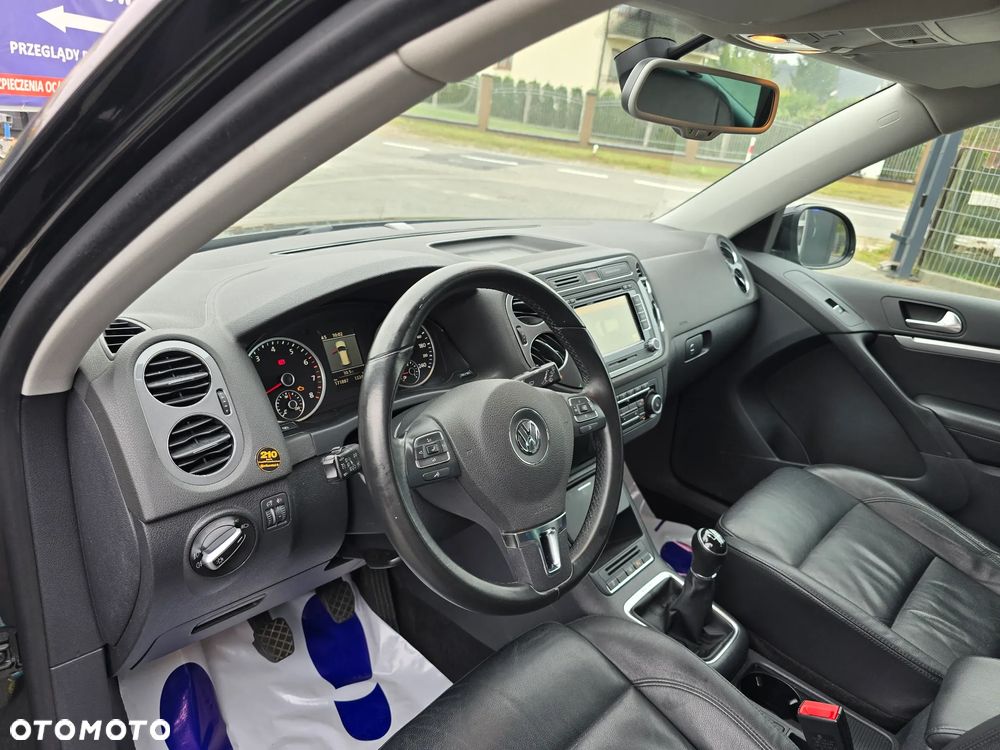 Volkswagen Tiguan 1.4 TSI 4Motion Exclusive - 38